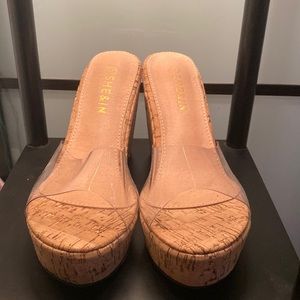 Clear straps clog-pumps Shein